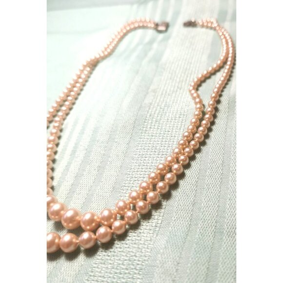 Double Strand Faux Graduated Pearl Necklace 16.75" Rosé Pink 1950s Choker - Picture 7 of 10